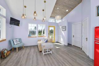 Lakeview Cottage-Fireweed Meadow Vacation Rental - 5