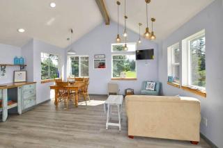 Lakeview Cottage-Fireweed Meadow Vacation Rental - 7