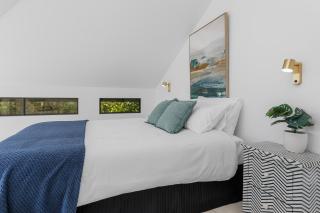 Main House at Apollo Bay Ridge - 3