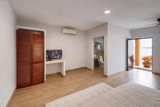 María Bonita Hotel - 4