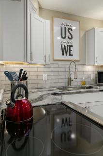 4BR Private Compound-2 Villas-2 Hot Tub-Sleeps 12 - 5
