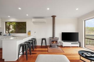 Smiths Beach Sanctuary - 1