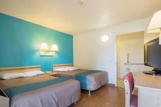 Motel 6-Rochester, MN - Rochester - 1