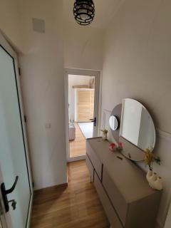 Prestigious, quiet and chic furnished apartment - 1