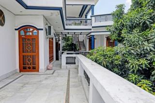 RROOMS Eco Hotel Shiva Grand - 5