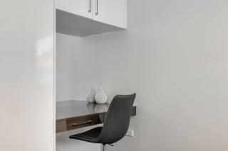 Fresh Style! Close to UniSQ & Hospital! - 2