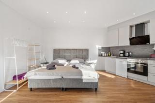 LivingLike-4P-central-modern-private-parking - 5