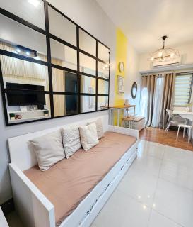 Cozy Family Suite at Fame Residences Tower 2 Mandaluyong - 0