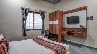 Utkarsh Hotel & Lodging - 7