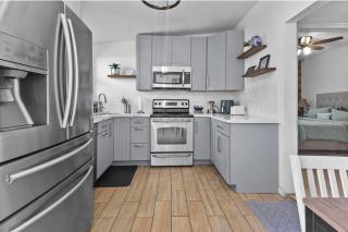 4BR Charming Home By Beachside - 7