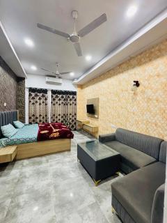 Cityscape Studio - 4