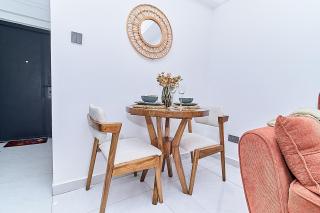 Havon Suites Westlands- Modern 1 BR near GTC - 8