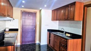 Spacious 2-Bedroom Family Condo with Pool View 10th Floor, Angket Hip Residenc - 4