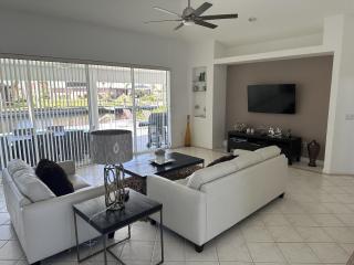 Westend Villa - 4