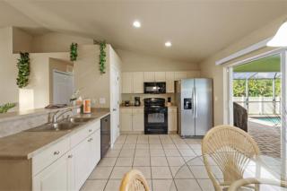 Pine Island Villa - 5