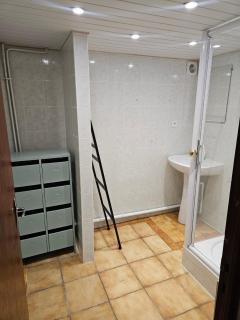 Rez-de-jardin appartement 1 chambre Guéret - 8