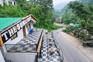 Hotel Royal The Sun-light Stay & Restaurant And Free Parking, Wifi Facilities Best Hotel In Bhimtal - 7