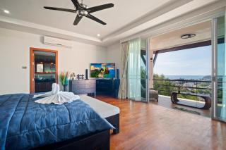 Kata Seaview Villa - 1