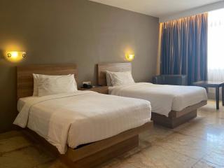 Manna Hotel Pematangsiantar - 1