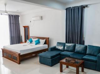 Ocean River View - 2