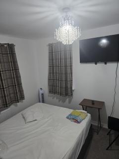 Kissingers Lodge - 3