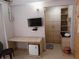 AANIKA STAY OMAXE KRISHNA CREST a - 4