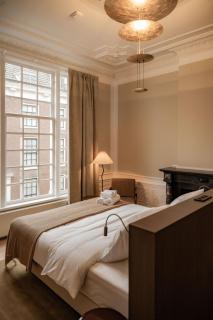 ADAM & EVE Paleisstraat - 7