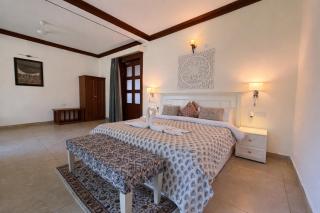 Yog Niketan Villa - 1