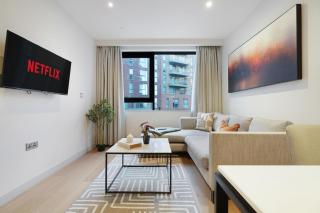 Tranquil and Modern One Bedroom Apartment - 5
