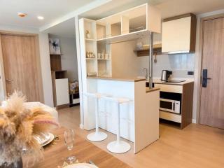 Stylish 2BR condo in the heart of Bang Tao - 1
