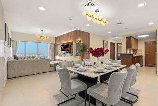 Desert Key Premium Gem in Gate Tower - Pool & Gym - Abu Dhabi - 3