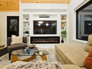 Spa - Pool Table & River - La Biche de Coulonge - 9