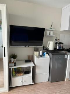 Cozy Studio Apart Springlake Summarecon Bekasi - 6