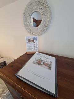 The Garret 1 Bed Apartment-Free Parking-Balcony - 7