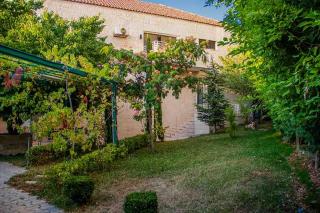 Have a nice and cozy stay - 8