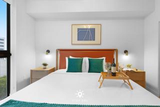 Stylish 1BR Apt With Pool - 9