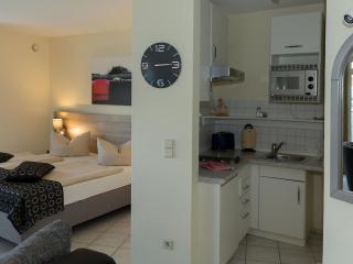 Apartment Ferienappartement 14 mit Terrasse by Interhome - 4
