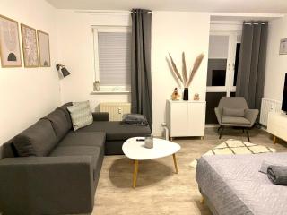 Apartment Moderne und gemütliche Ferienwohnung in Zwickau free Wifi und Netflix by Interhome - 5