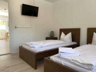 Apartment SAD151 Moderne Monteurwohnung mit Balkon by Interhome - 3