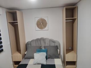 Studio Neuf Aubergenville - 1