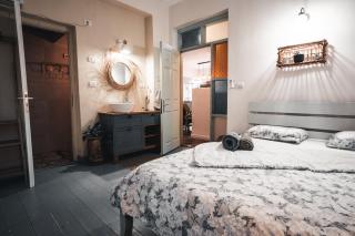 וילה בקיבוץ דפנה - אירוח וטיולים בלב טבע פראי - 5