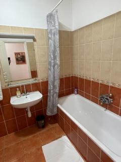 Zoli Apartmanok-Zoli Kölcsey 34-36 - 8