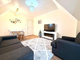 Stylish 2 Bedroom Flat in the Heart of Wimbledon - 7