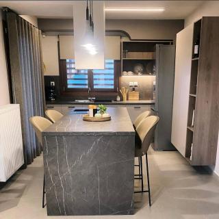 Αura Luxury Apartments - 8