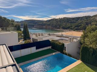 Luxury Villa Cala Montgó, Private Pool and Direct Beach Access - 8