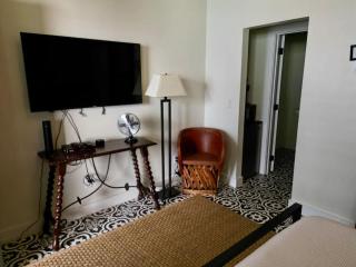 Lodges Combined Suite on the Mason Tx Square - 2