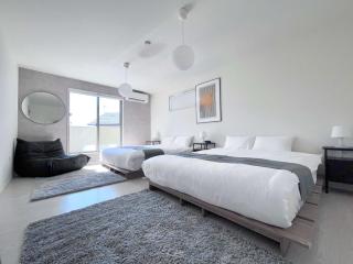 Convenient Ozu Location Bright 4BR Stay by Restavio - 9