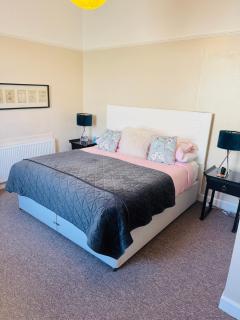 A Wee Cottage In Dunfermline - 6