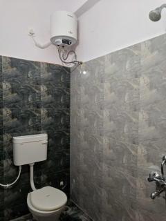 Basic 2 bhk near Infosys, Gachibowli - 5