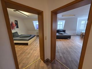 76m2 FERIENWOHNUNG - 2 RAUM WOHNUNG APARTMENT in ZITTAUER STADTZENTRUM INNENSTADT INNENRING TOP LAGE - WOHNEN AUF ZEIT IN ZITTAU - 2